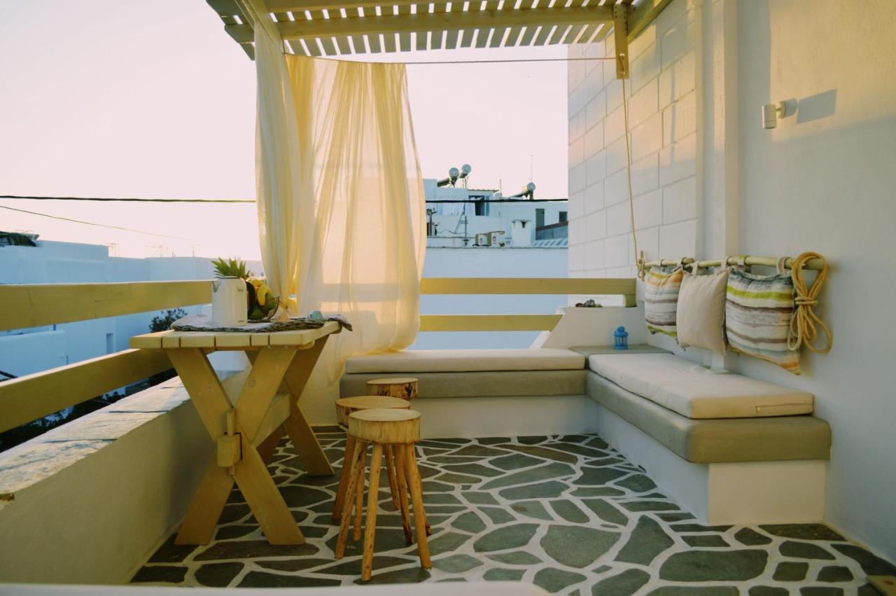 Blue Heart Luxury Suites Naxos City Extérieur photo