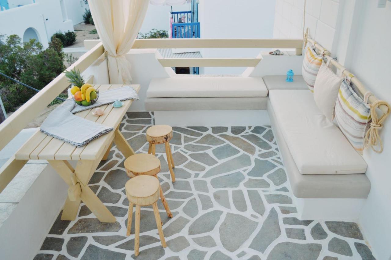 Blue Heart Luxury Suites Naxos City Extérieur photo