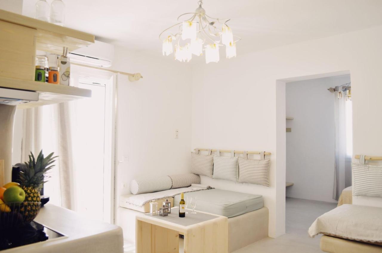 Blue Heart Luxury Suites Naxos City Extérieur photo
