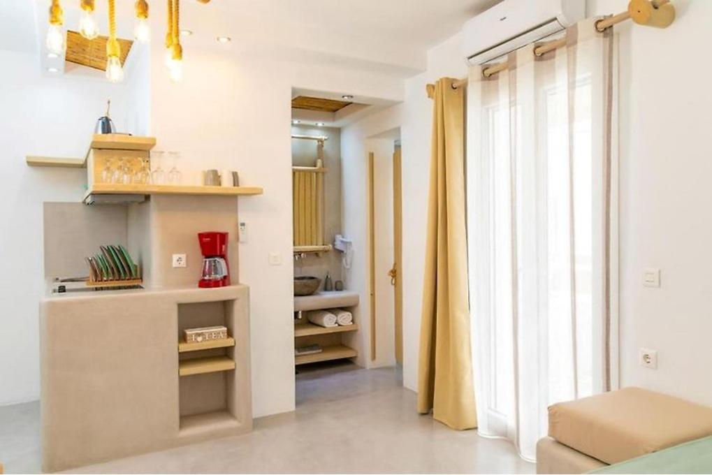 Blue Heart Luxury Suites Naxos City Extérieur photo