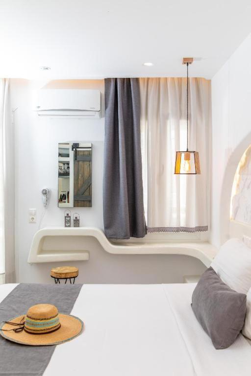 Blue Heart Luxury Suites Naxos City Extérieur photo