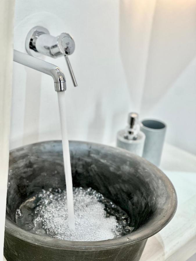 Blue Heart Luxury Suites Naxos City Extérieur photo