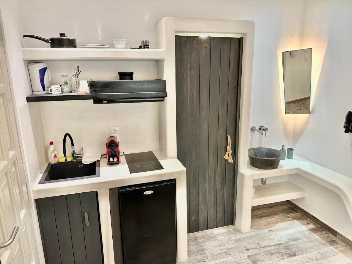 Blue Heart Luxury Suites Naxos City Extérieur photo